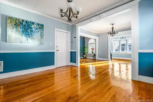 93-17 123rd St, Richmond Hill, NY 11419 - Photo 8