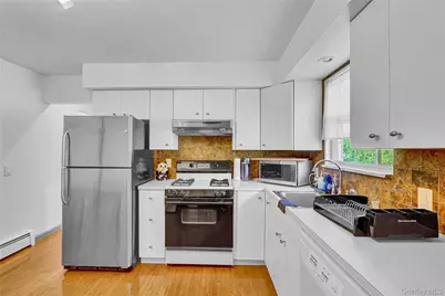 2 Roosevelt Avenue, Massapequa Park, NY 11762 - Photo 10