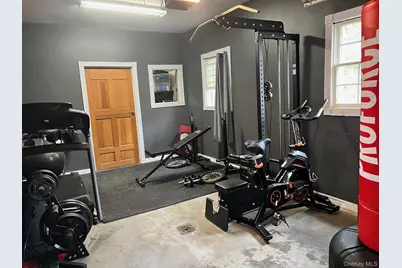 35 Westbrook Road, Newburgh, NY 12550 - Photo 16