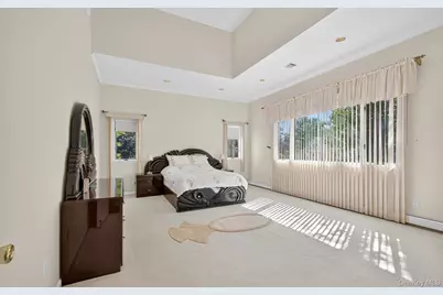 1 Ellen Court, Glen Cove, NY 11542 - Photo 34