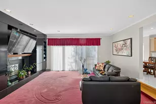 1 Ellen Ct, Glen Cove, NY 11542 - Photo 20