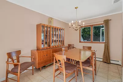 21 Coleridge Road, Holbrook, NY 11741 - Photo 6