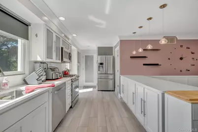 183 Old Country Road, Speonk, NY 11972 - Photo 28