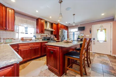 62 Westcott, Inwood, NY 11096 - Photo 8