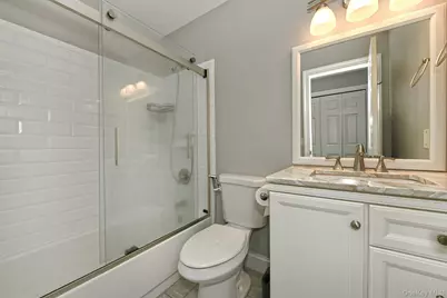 804 Birchwood Park Drive #7, Middle Island, NY 11953 - Photo 12