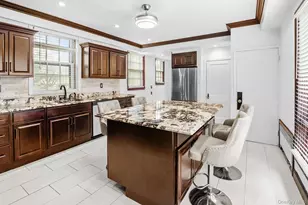 72 Hamilton Ave, New Rochelle, NY 10801 - Photo 10