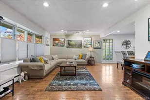 2 Doone Dr, Syosset, NY 11791 - Photo 4