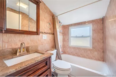 154 8th Street, Bethpage, NY 11714 - Photo 12