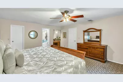 18 Norma Lane, Dix Hills, NY 11746 - Photo 14