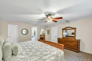 18 Norma Ln, Dix Hills, NY 11746 - Photo 14