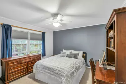 18 Norma Lane, Dix Hills, NY 11746 - Photo 16