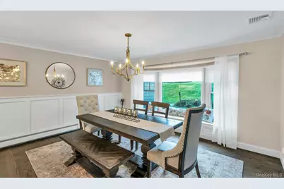 18 Norma Lane, Dix Hills, NY 11746 - Photo 8