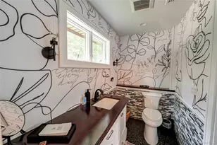 2746 Sound Ave, Riverhead, NY 11901 - Photo 10