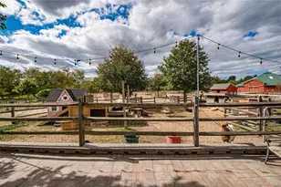 2746 Sound Ave, Riverhead, NY 11901 - Photo 22