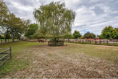 2746 Sound Avenue, Riverhead, NY 11901 - Photo 44