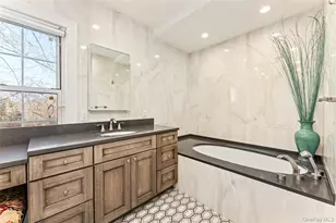 803 Barberry Ln, Woodmere, NY 11598 - Photo 18
