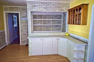 31 Champlain St, Ronkonkoma, NY 11779 - Photo 14