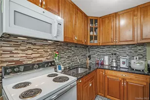 700 Broadway, Amityville, NY 11701 - Photo 8