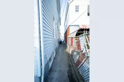 10532 130th Street, Richmond Hill, NY 11419 - Photo 38