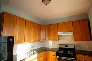105-32 130th St, Richmond Hill, NY 11419 - Photo 12