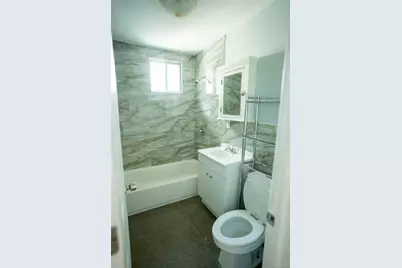 10532 130th Street, Richmond Hill, NY 11419 - Photo 8