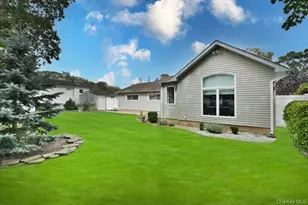 72 Koehl St, Massapequa Park, NY 11762 - Photo 28