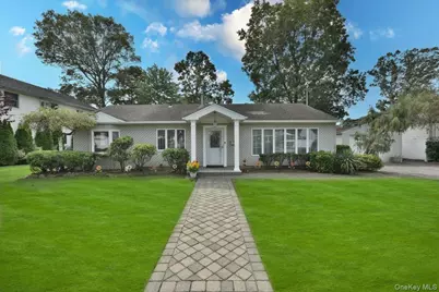72 Koehl Street, Massapequa Park, NY 11762 - Photo 2
