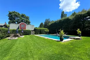 198 S Country Rd, Remsenburg, NY 11960 - Photo 2