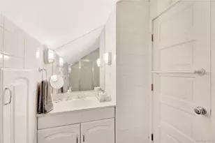 198 S Country Rd, Remsenburg, NY 11960 - Photo 26