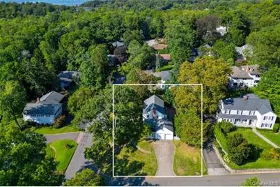 17 Pinewood Road, Manhasset, NY 11030 - Photo 24