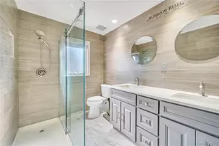 10 Winding Rd, Hicksville, NY 11801 - Photo 8