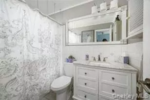 2710 South Rd, Poughkeepsie, NY 12601 - Photo 16