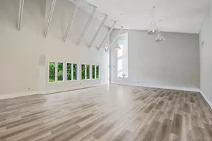 7 Mallard Path, Coram, NY 11727 - Photo 32