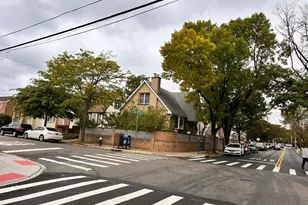 80-42 168th St, Jamaica, NY 11432 - Photo 2