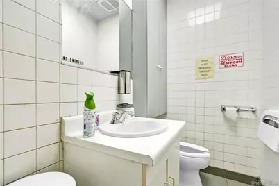 98-20 Metropolitan Ave 2nd Floor Suite #2, Forest Hills, NY 11375 - Photo 18
