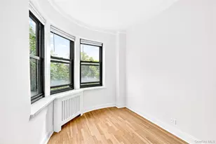 190 E Mosholu Pkwy S, Bronx, NY 10458 - Photo 30