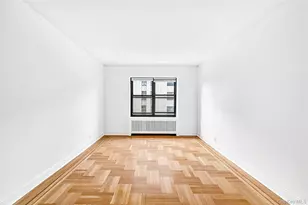 190 E Mosholu Pkwy S, Bronx, NY 10458 - Photo 22