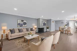 19 Ridge Dr E, Roslyn, NY 11576 - Photo 6