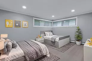 19 Ridge Dr E, Roslyn, NY 11576 - Photo 22