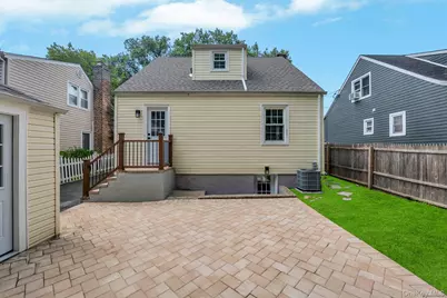57 Marino Avenue, Port Washington, NY 11050 - Photo 28