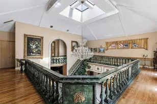 23 Old Westbury Rd, Old Westbury, NY 11568 - Photo 8