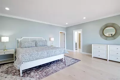 26 Tennis Court Road, Oyster Bay, NY 11771 - Photo 18