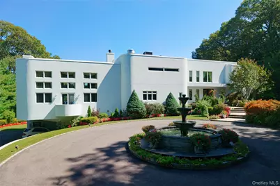 26 Tennis Court Road, Oyster Bay, NY 11771 - Photo 2