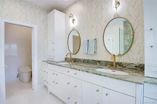 26 Tennis Court Rd, Oyster Bay, NY 11771 - Photo 20