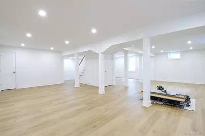 225 Brixton Road, Garden City, NY 11530 - Photo 28