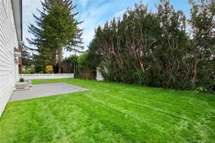 225 Brixton Rd, Garden City, NY 11530 - Photo 30