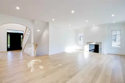 225 Brixton Road, Garden City, NY 11530 - Photo 6