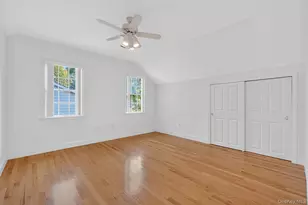 17 Santa Anna Dr, Poughkeepsie, NY 12603 - Photo 24