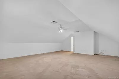 17 Santa Anna Drive, Poughkeepsie, NY 12603 - Photo 26