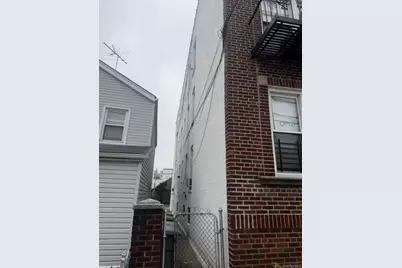 78-11 73rd Place, Glendale, NY 11385 - Photo 2